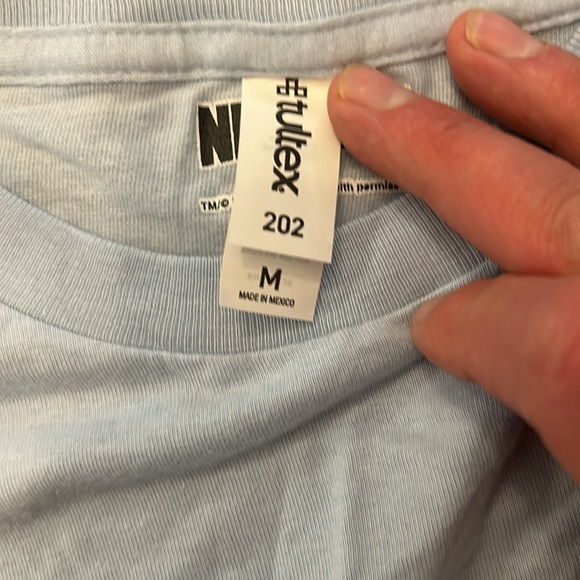 Stranger Things Hawkins Stranger Things Happen Here Medium T-Shirt - Picture 4 of 4